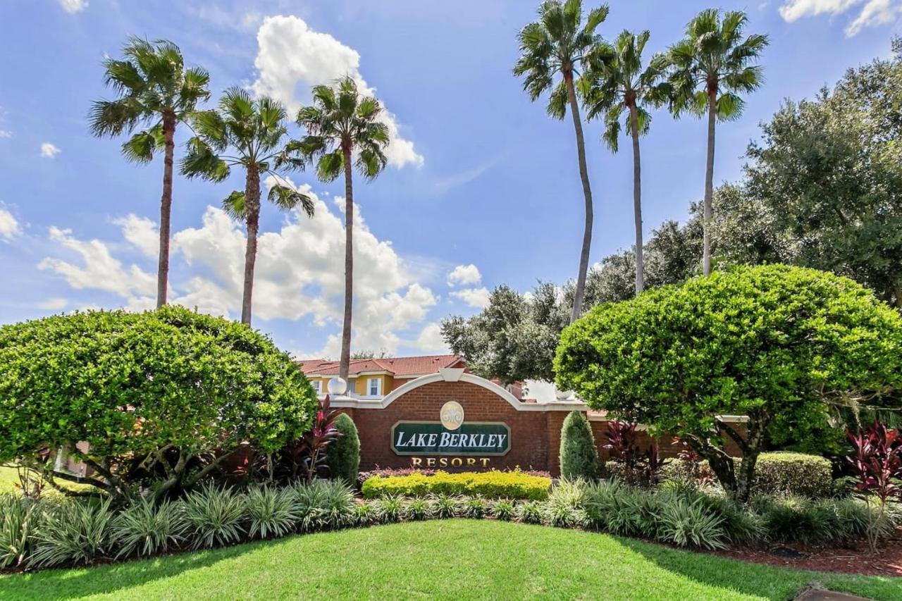 Breeze Vacation Townhome At Lake Berkley Resort Kissimmee Exterior photo